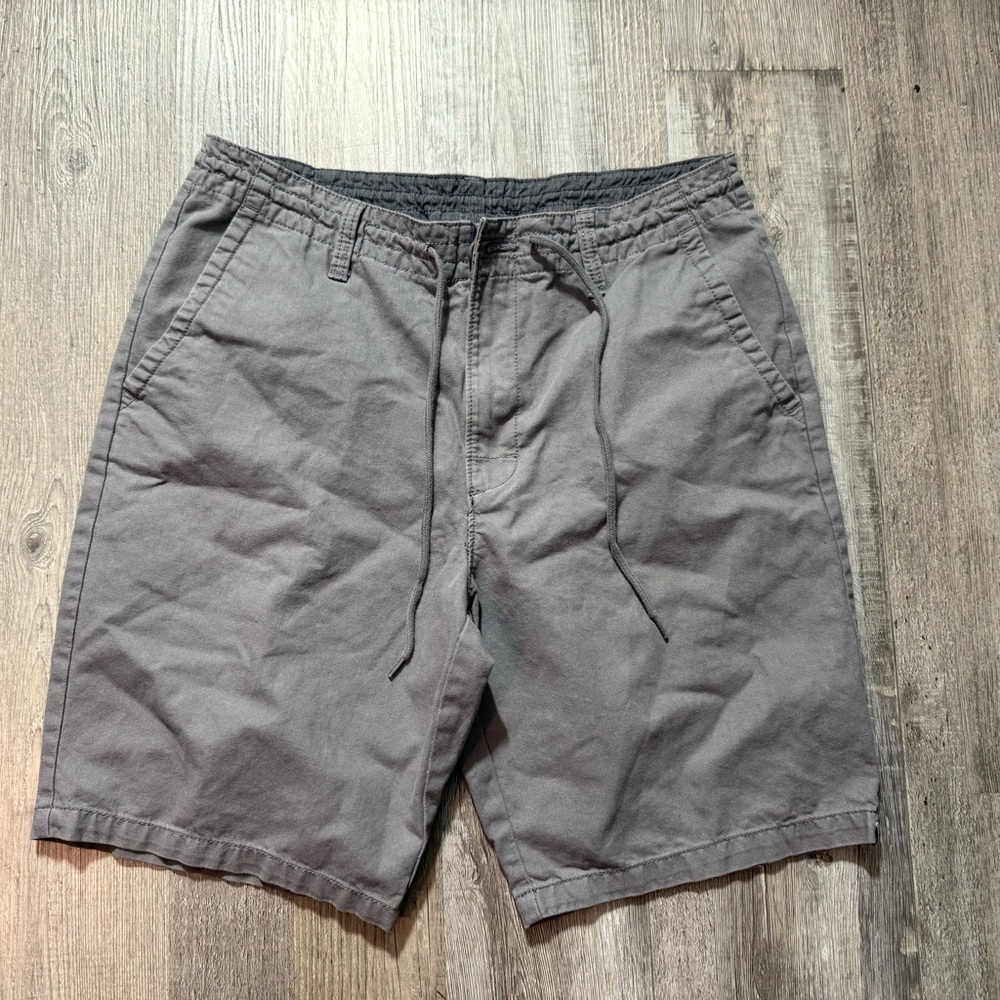 Vans Gray Flat Front Shorts Lightweight Design skater Wear